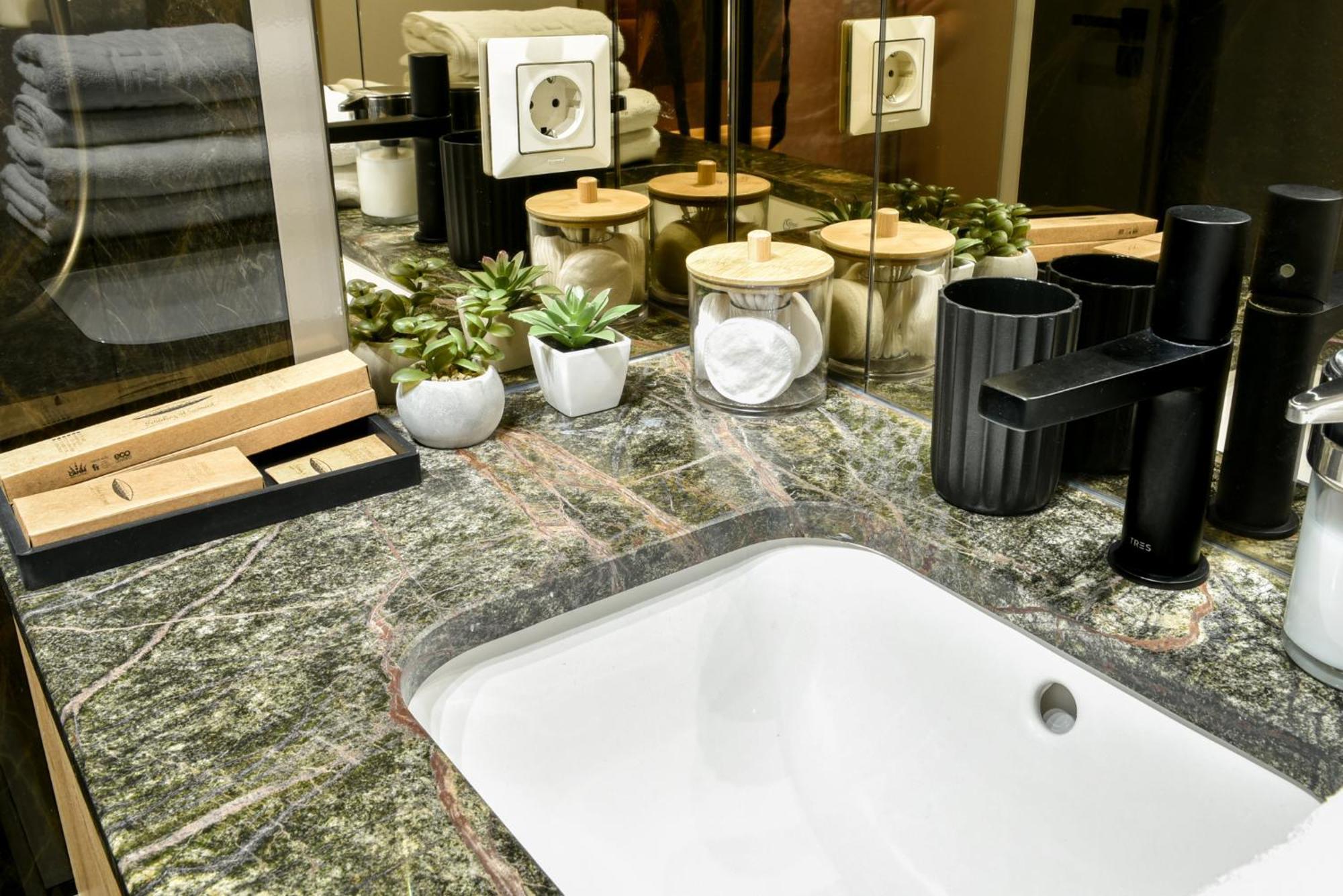 Clujstays Urban Glam Apartment Cluj-Napoca